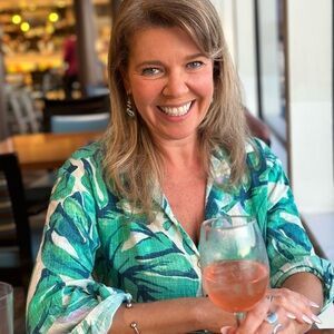 Meet your Posher, Carla